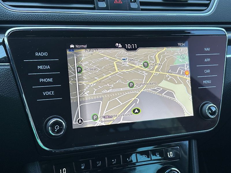 Škoda Superb (2021) Combi 2.0 TDI 4x4 DSG L&K - fotka 11 z 30