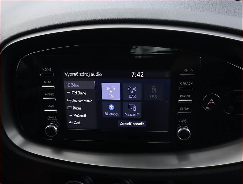 Toyota Aygo (2023) Executive 1.0, Automat - fotka 16 z 18