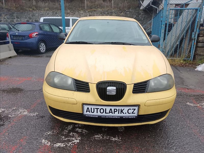 Seat Ibiza 1,4 i Reference - fotka 2 z 16