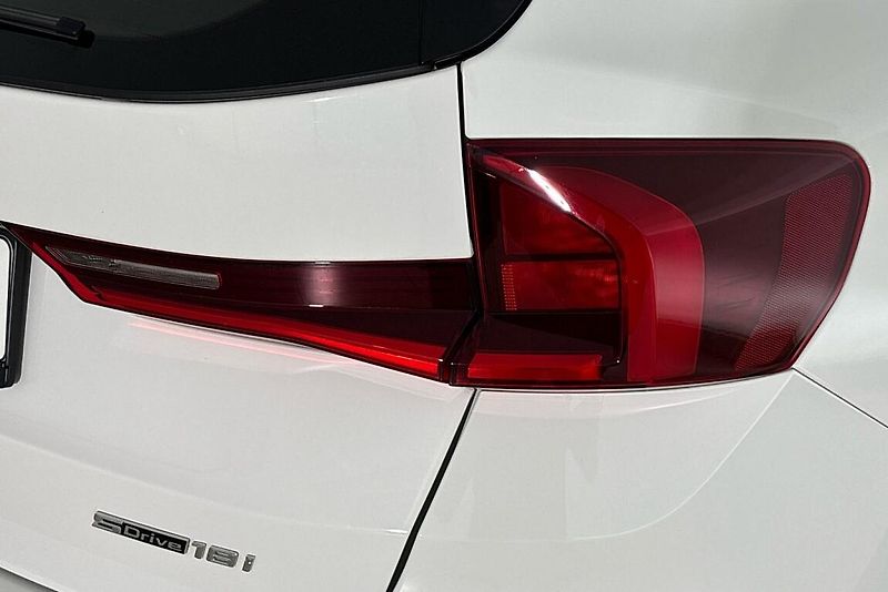BMW X1 sDrive18i - fotka 5 z 22