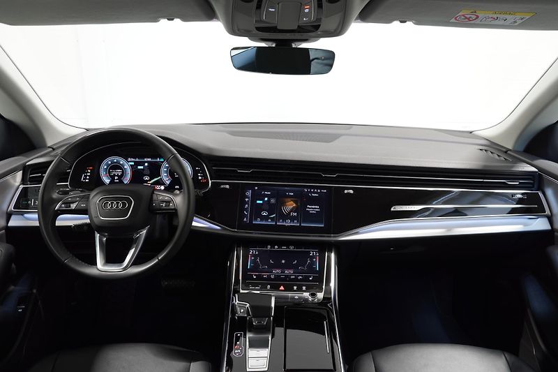 Audi Q8 55TFSI,25TKM,ZÁRUKA 2027,ČR, - fotka 17 z 35