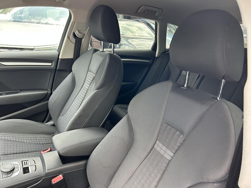 Audi A3 (2014) 1.6 TDi 77KW - fotka 13 z 27