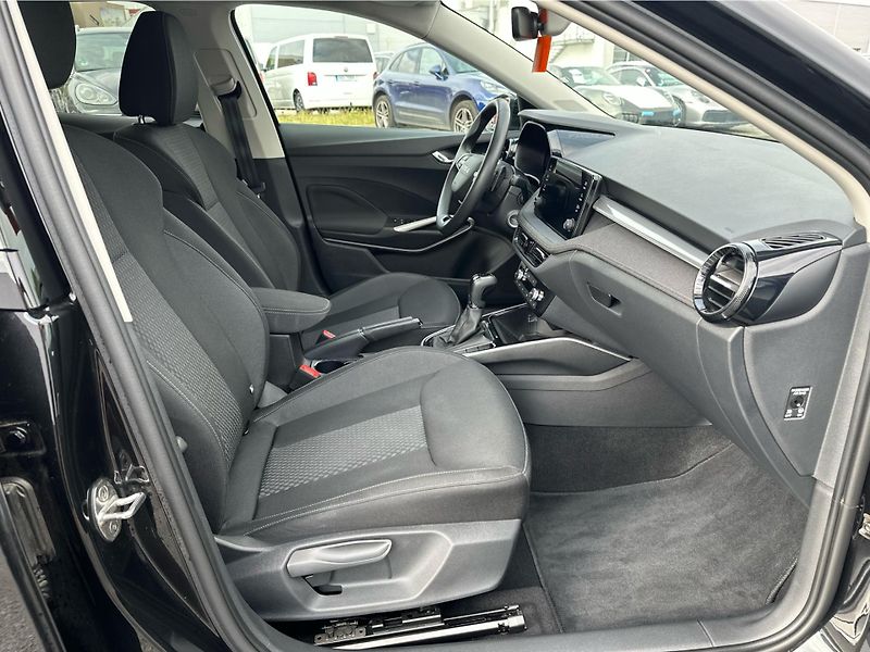 Škoda Fabia 1,0 TSI / 85 kW Top Selection - fotka 16 z 22
