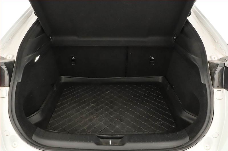 Mazda MX-30 (2020) e-Skyactiv, SoH 92%, Automat - fotka 17 z 19