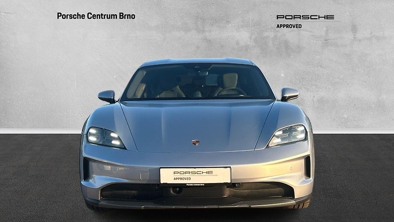 Porsche Taycan 4 Cross Turismo - fotka 2 z 29
