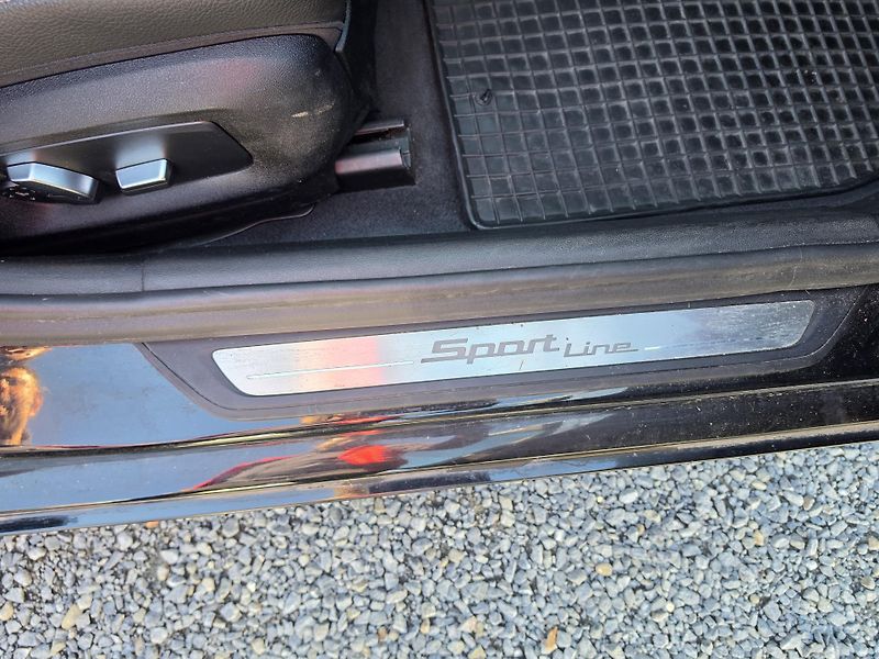 BMW Řada 5 520D TZ Sport Line Harman - fotka 18 z 30