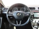 Škoda Superb (2016) 2.0TDi, AT, navi, bixen - náhled 19