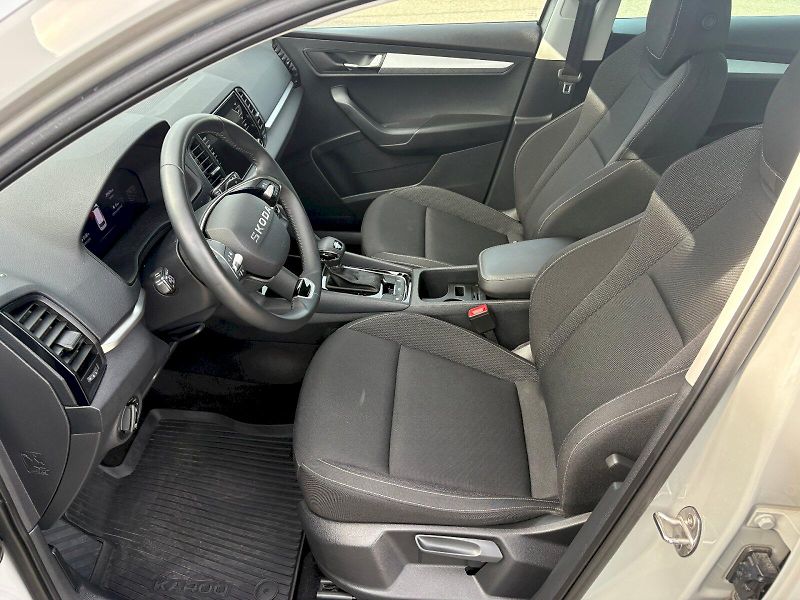 Škoda Karoq (2025) DSG 2.0 TDI / 110kW / SELECTIO - fotka 8 z 24