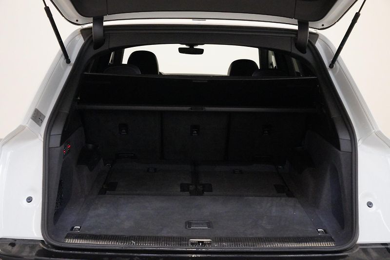 Audi Q7 - fotka 29 z 30