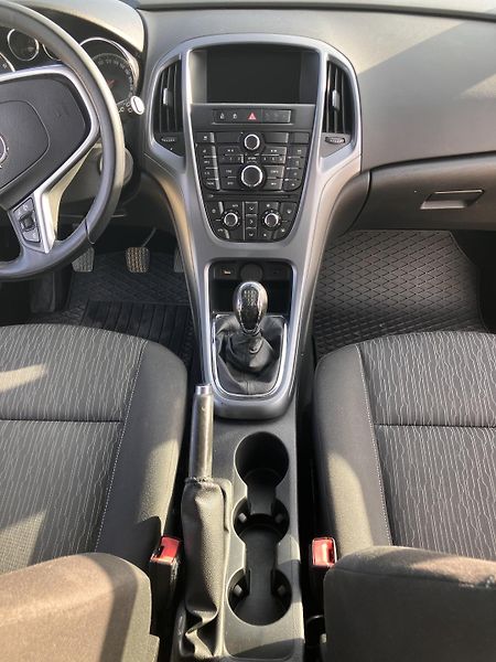 Opel Astra (2014) 1.7 CDTI 2014 servisována DPH - fotka 18 z 29