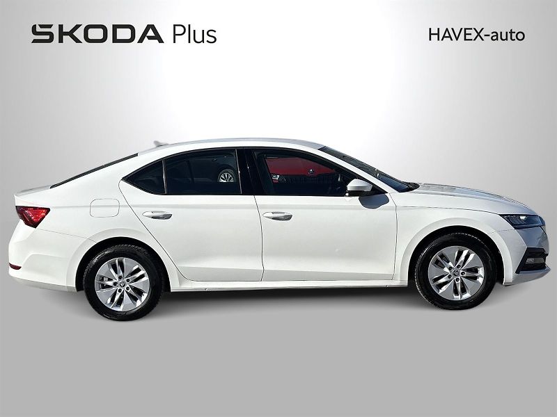 Škoda Octavia (2022) 2.0 TDI Ambition + - fotka 32 z 33