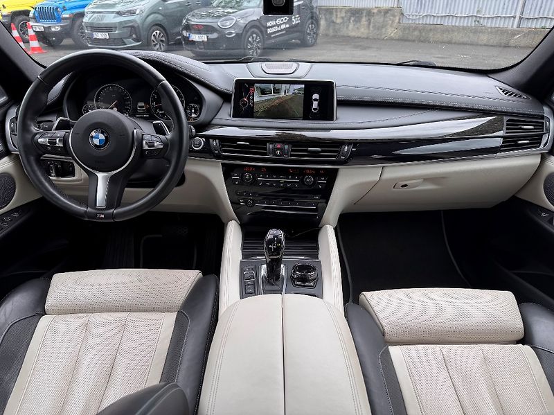 BMW X6 (2014) 4.4 V8 (449k) xDrive50i - fotka 19 z 51