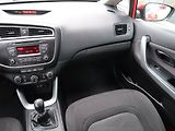 Kia Ceed (2015) Silver 1.4 CVVT - náhled 8