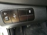 Hyundai i10 1,0 i autom.klima - náhled 11