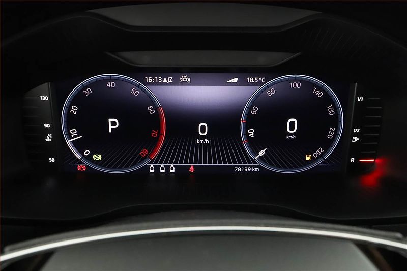 Škoda Karoq (2023) Sportline 1.5 TSI - fotka 10 z 18