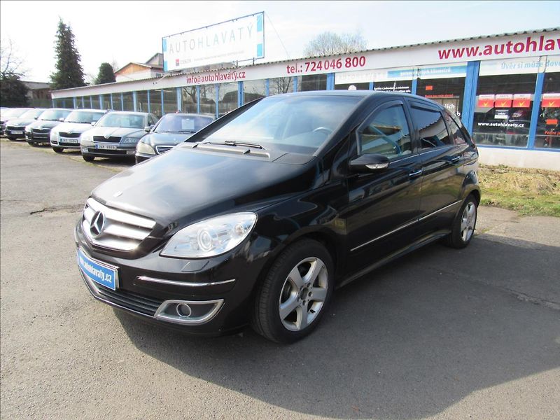 Mercedes-Benz Třídy B 2,0 Turbo B200 - fotka 1 z 25