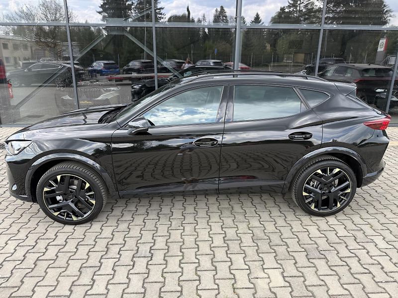 Cupra Formentor (2026) 2.0TDI TRIBE 150k DSG ZÁRUKA 5 - fotka 5 z 45