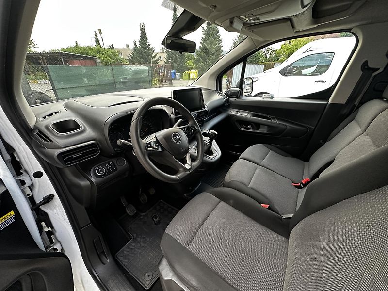 Opel Combo VAN-1.5CDTi-75KW-L2H1-KLIMA- - fotka 8 z 17
