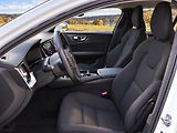 Volvo V60 2,0 B5 AWD Momentum Pro AT DPH - náhled 11