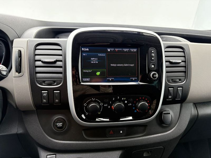Renault Trafic (2017) 1.6dCi, 107kW, 9 míst, Tažné - fotka 10 z 17