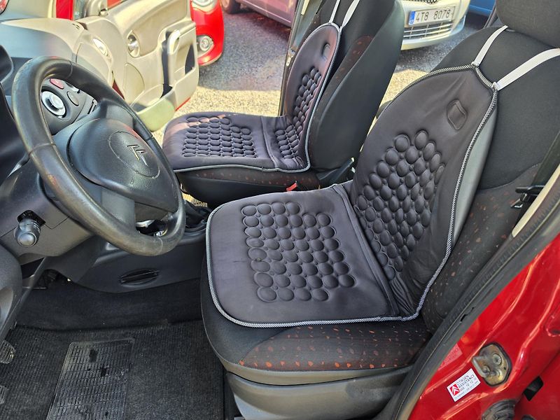 Citroën C3 1.1 i  - fotka 8 z 23