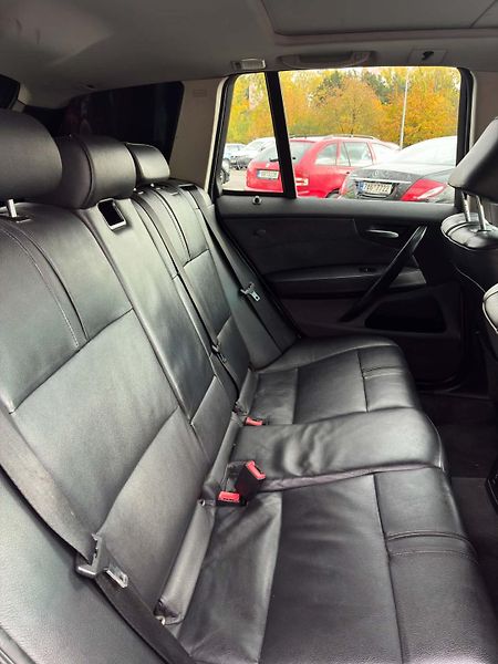 BMW X3 koupeno v ČR 2 majitel - fotka 10 z 18