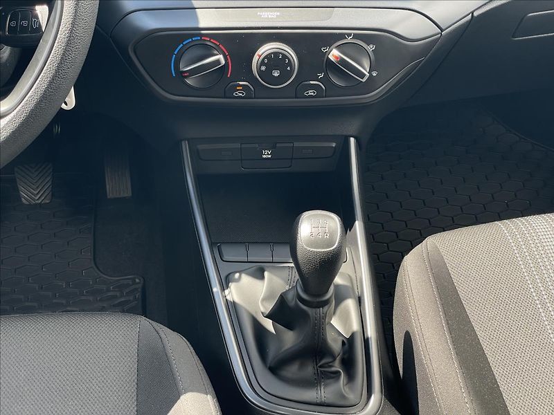 Hyundai i20 1,2 i Start Klima - fotka 12 z 22