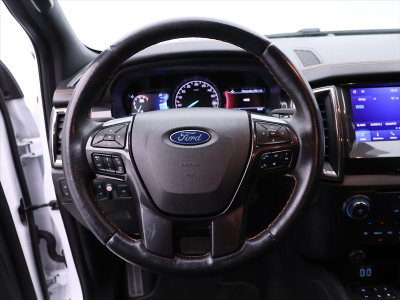 Ford Ranger 2,0 TDCI 156kW Wildtrak CZ DPH - fotka 20 z 38