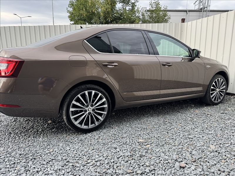 Škoda Octavia 2,0 TDI 110kW L&K ACC původ ČR - fotka 17 z 50