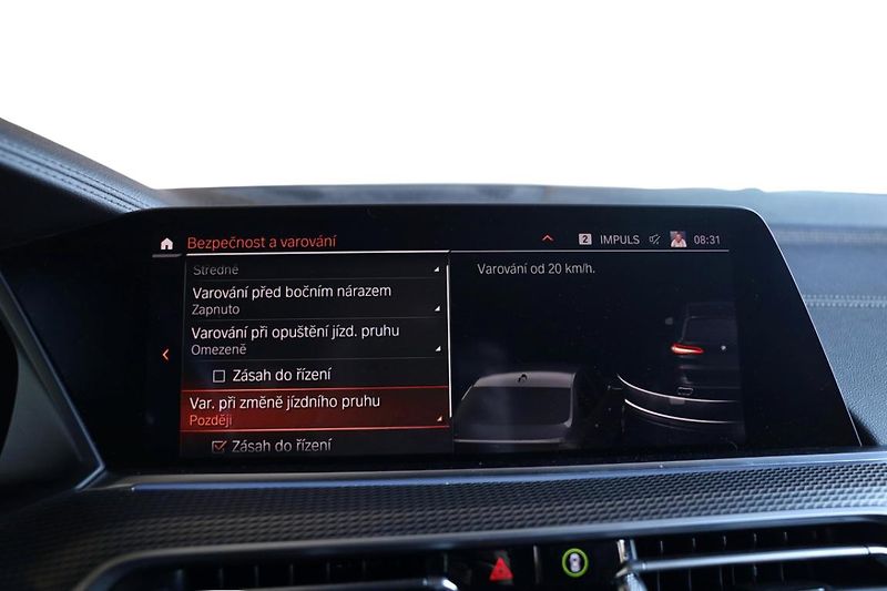BMW X5 M50d - fotka 17 z 27