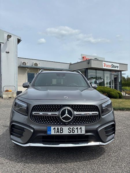 Mercedes-Benz GLB (2024) 200d 4MATIC - fotografie inzerátu