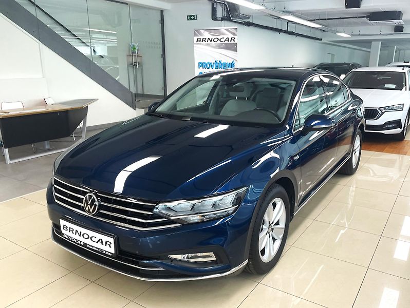 Volkswagen Passat 2.0TDI 110 kW BMT Elegance, ČR - fotka 3 z 29