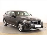 BMW X1 (2012) xDrive20d, 4X4, Pan. střecha - náhled 1