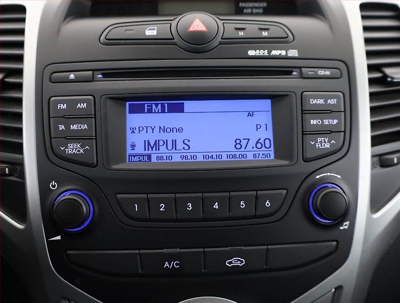 Hyundai ix20 (2014) 1.4 CVVT, ČR,1.maj, Serv.kniha - fotka 12 z 14