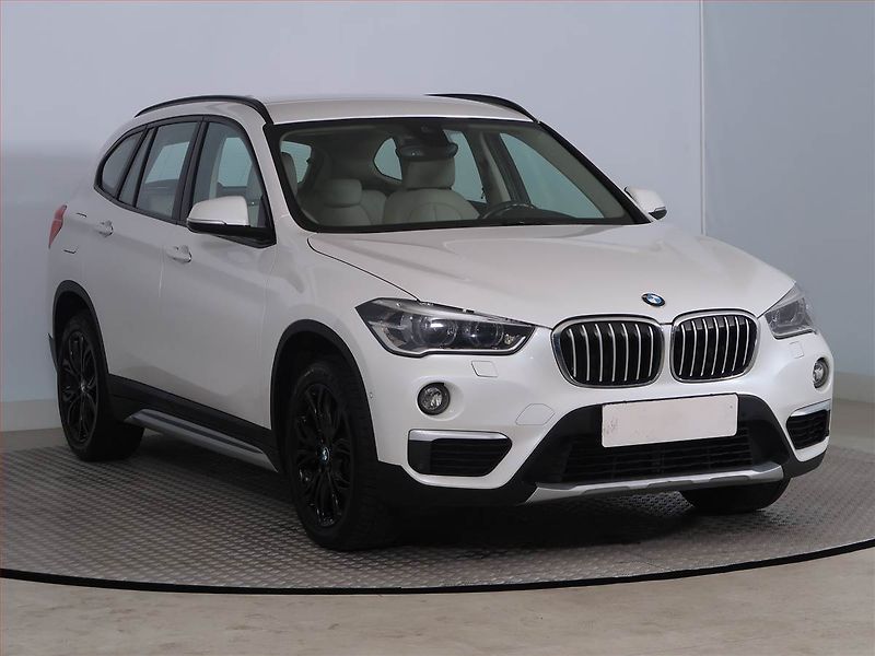 BMW X1 (2018) xDrive18d, 4X4, Automat - fotografie inzerátu