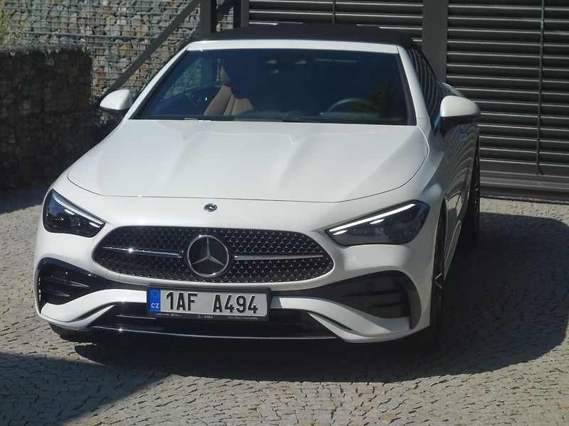 Mercedes-Benz CLE (2024) 300*4M*CABRIO*AMG*TOP-VÝB*CZ!! - fotka 5 z 50