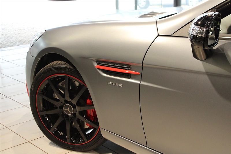 Mercedes-Benz SLC 43 AMG Roadster 287kW/Performa - fotka 8 z 35