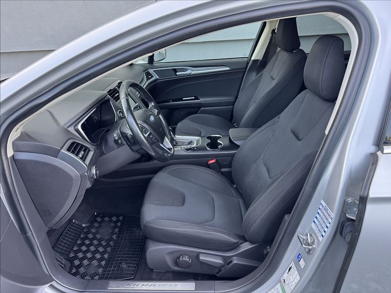 Ford Mondeo 2,0 TDCi TITANIUM tažné ČR - fotka 21 z 50