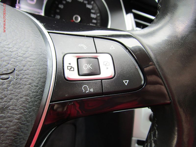Volkswagen Passat (2015) 1.6 TDi, AC, temp - fotka 18 z 18