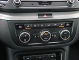 Volkswagen Sharan (2012) 2.0 TDI BMT, Serv.kniha, Kůže - náhled 19