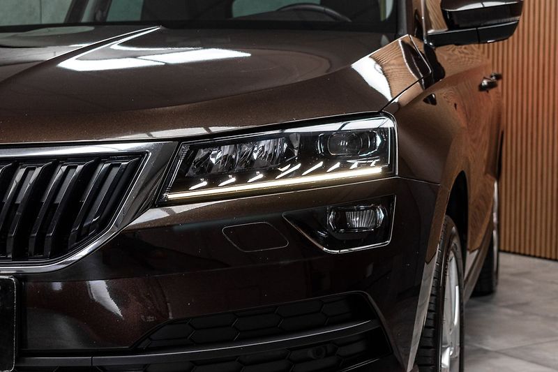 Škoda Karoq 1.6 TDI 85kW KAMERA*KESSY*ACC* - fotka 38 z 42