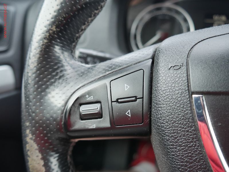 Škoda Octavia (2011) 2.0 TDi, RS, DSG, bixen - fotka 17 z 20