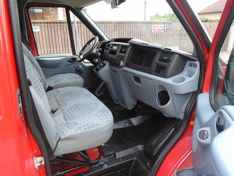 Ford Transit (2013) 2.2 TDCI, L1H1 - fotka 13 z 20