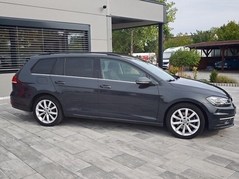 Volkswagen Golf (2019) Highline 1.5 TSI 110kW - fotka 4 z 33