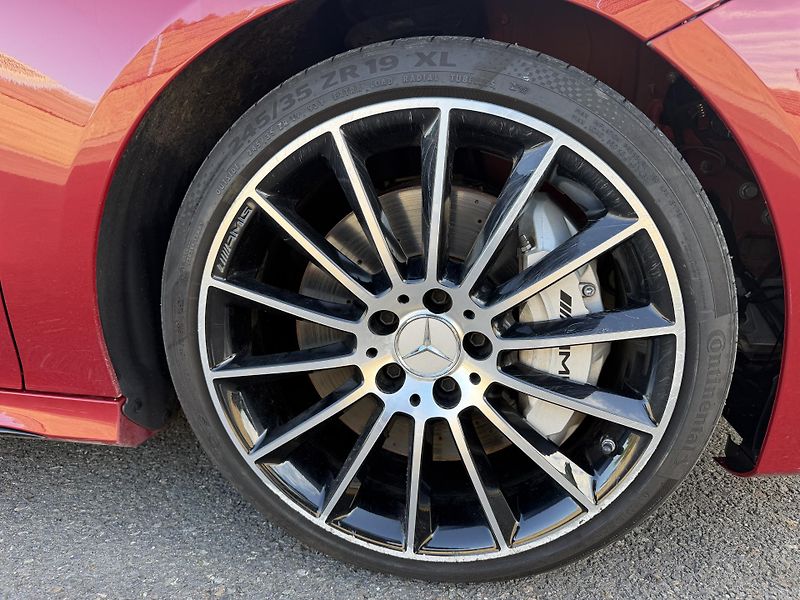 Mercedes-Benz CLA AMG CLA 35 225kW automat kůže  - fotka 9 z 23