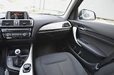 BMW Řada 1 (2016) 116i 80kW Facelift /AUT. KLIMA - náhled 19