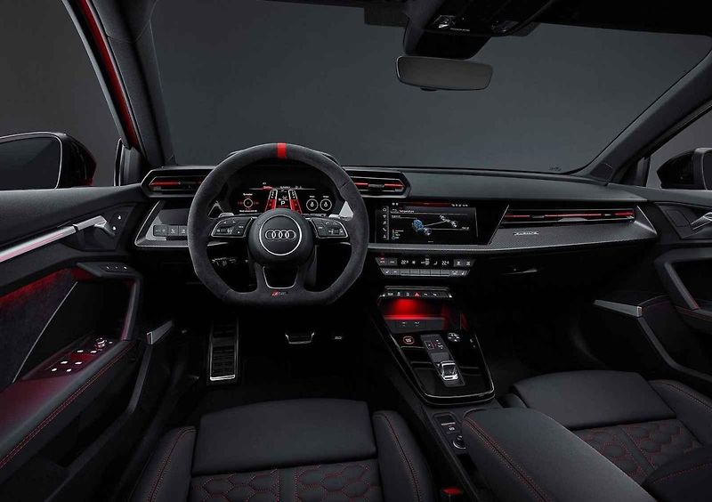 Audi RS3 je nástrojem pro opravdové řidiče