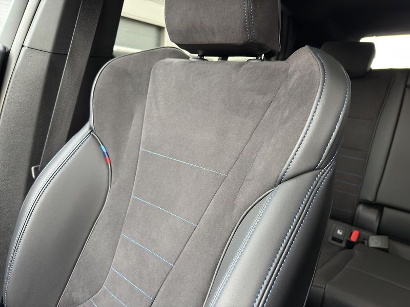 BMW X2 sDrive20i - fotka 15 z 23