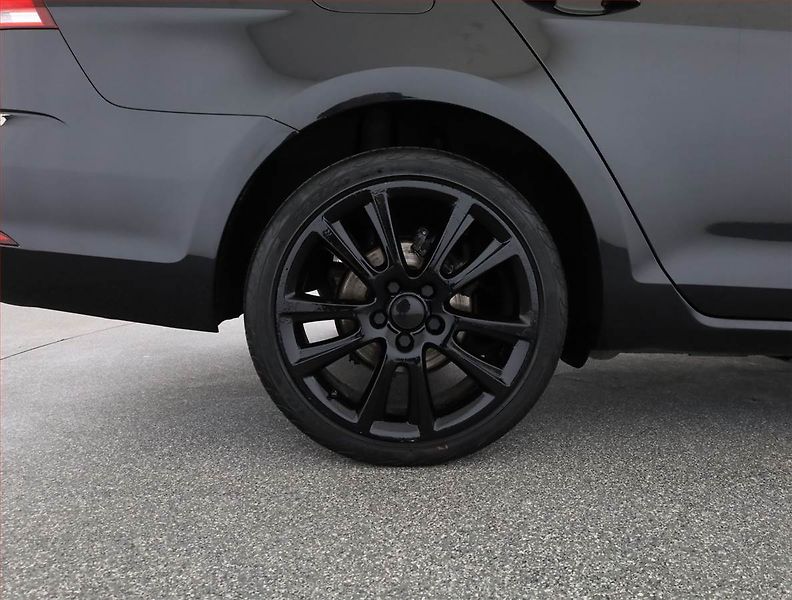 Volkswagen Golf (2017) 1.6 TDI, Serv.kniha, Navi - fotka 17 z 18