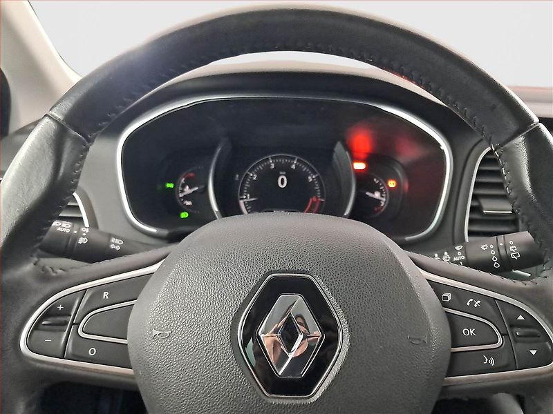 Renault Mégane (2017) Limited 1.2 TCe, Serv.kniha - fotka 16 z 27